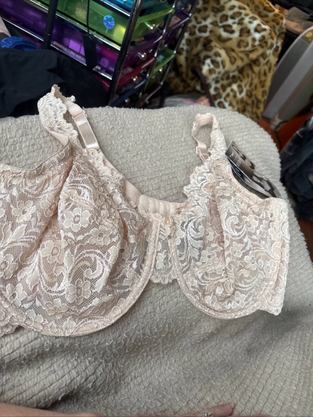 Smart&Sexy Curvy Lace Underwire Bra in Light Blush Size 40DDD.  NWT!